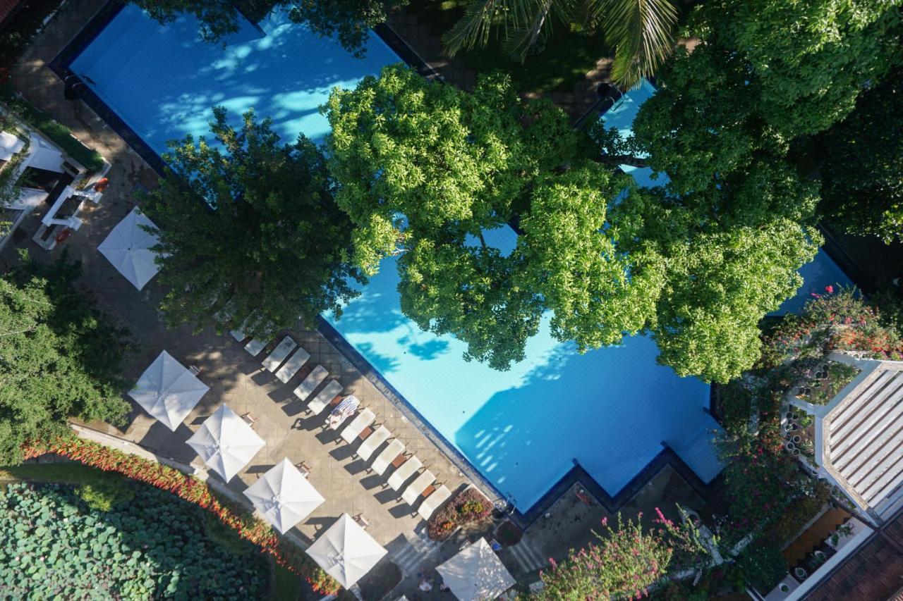 Mahaweli Reach Hotel Kandy Esterno foto